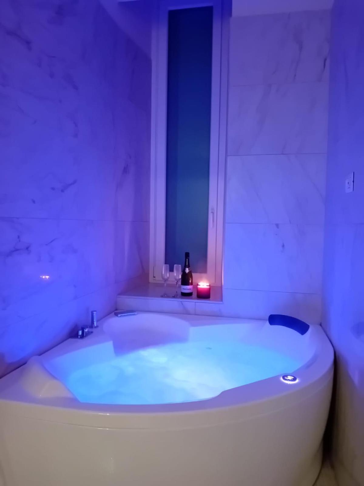 Bari Downtown Luxury Apartment 外观 照片