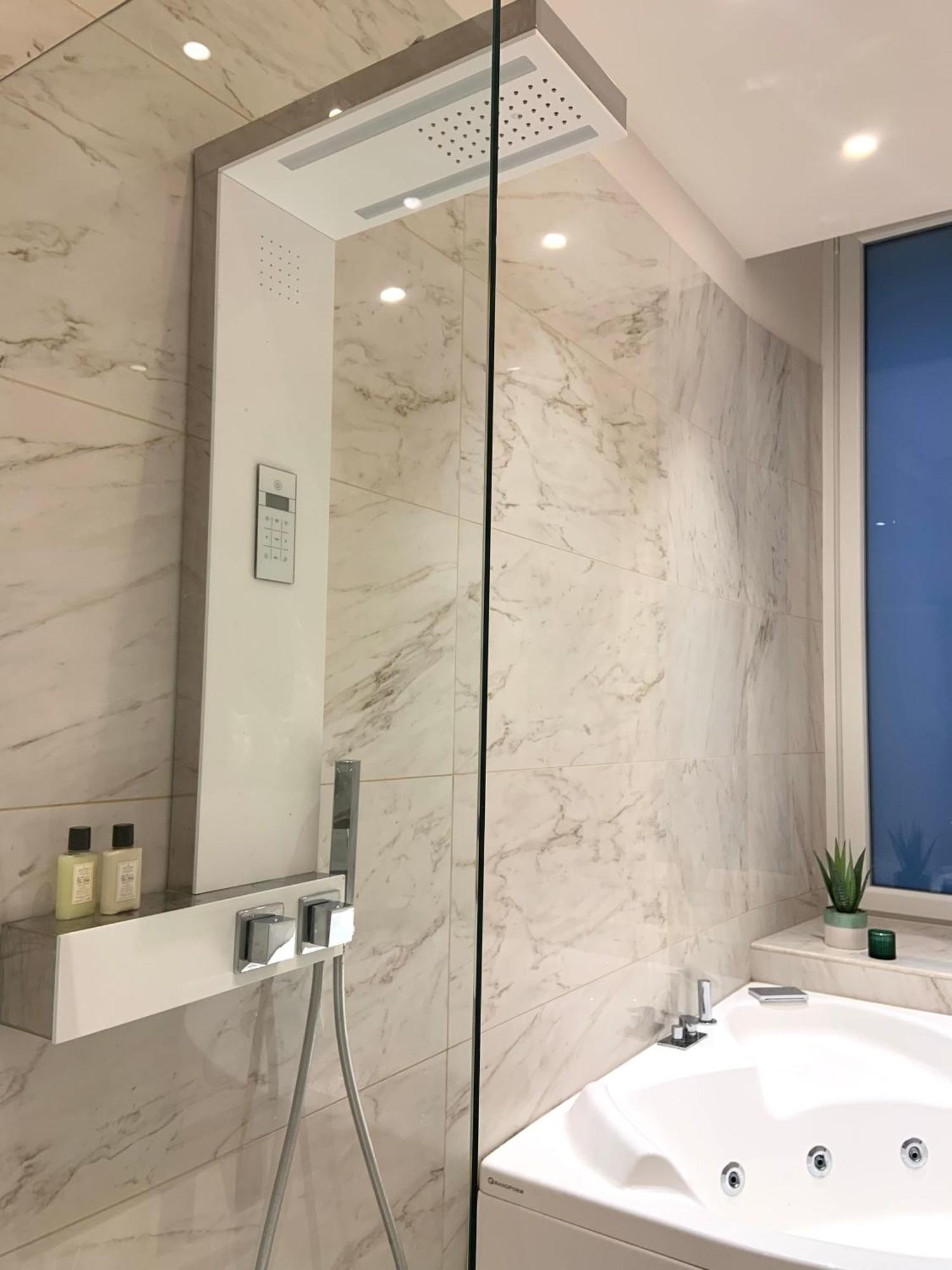 Bari Downtown Luxury Apartment 外观 照片